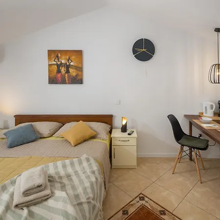 Guest House Ravnic-3