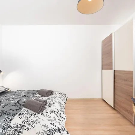 Apartments Dobrec-2