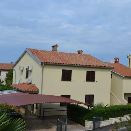 Apartments Lera-2
